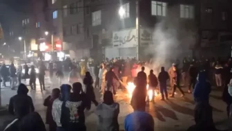 İran'daki protestolarda ölü sayısı 500'ü aştı! Tahran'dan ABD'ye sert tehdit