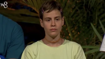 Survivor Lina kimdir, Türk mü? Ne iş yapıyor?