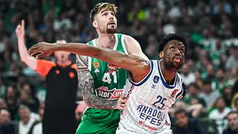 Anadolu Efes, Panathinaikos'u Farklı Bir Galibiyetle Dönmeyi Başardı!