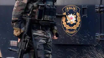 Operasyon Aniden Karıştı! Özel Harekat Polisi Zor Tuttular