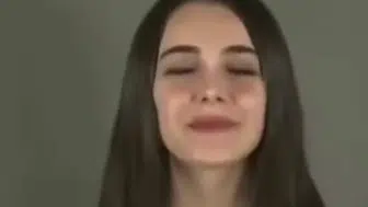 Hafsanur Sancaktutan'ın 17 yaşındaki görüntüleri ortaya çıktı! İlk oyunculuk videosu gündem oldu