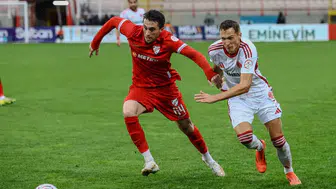 Ümraniyespor-Boluspor maçına yağış engeli