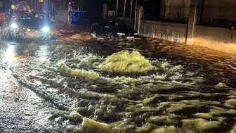 Balat'ta su birikintisinde elektrik akımına kapılan 14 yaşındaki çocuk yaşamını yitirdi