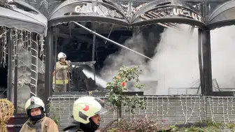 Esenyurt'ta restoranda yangın: Dumandan etkilenen 1 kişi hastaneye kaldırıldı