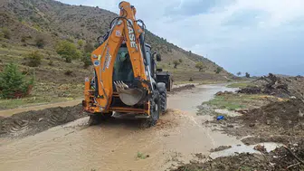 Erzincan'da sağanak nedeniyle Erzurum Yolu kapandı