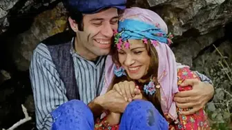 Kemal Sunal'ın Salako filmindeki Emine'si Meral Zeren yıllar sonra gündemde! İşte son hali