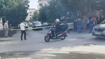 Bayrampaşa'da eşine ürün satmaya çalışan kasabı bıçakladı: Şüpheli yakalandı