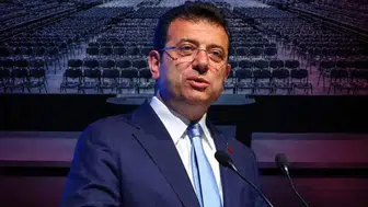 Ekrem İmamoğlu duruşmada İstiklal Marşı'nı okudu: Duruşma yarına ertelendi