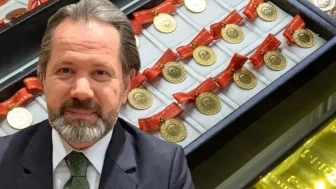 İslam Memiş’ten altın için 10 günlük süreç vurgusu ons altında 5.880 dolar seviyesi izlendi