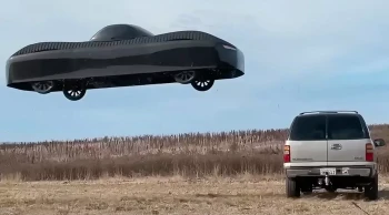 Trafik tarih oluyor: Uçan araba Model A 2026'da yollarda olacak