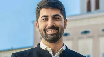 Almanya’da tarihi zafer: Elbistanlı belediye başkanı seçildi