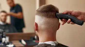 Okullarda taş kafa tıraşı yasaklandı! Yeni disiplin kuralları yürürlüğe girdi