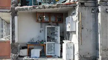 Ukrayna'da 24 kişinin öldüğü binadan geriye enkaz kaldı