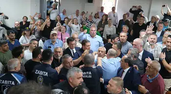 Akçakoca'da başkanvekili seçiminde arbede: Alev Ünal Akçakoca Belediye Başkanvekili oldu