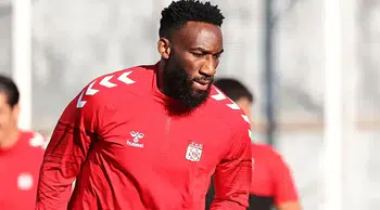 Sivasspor, Appindangoye ile 2 yıl daha devam kararı aldı