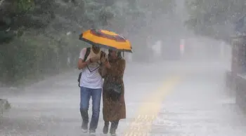 Meteoroloji 35 ili uyardı! Kuvvetli sağanak ve dolu bekleniyor