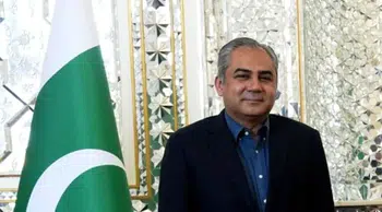 Pakistan İçişleri Bakanı Nakvi İran'da