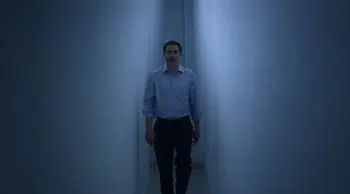 Ölü Arının İğnesi filminin dünya prömiyeri Altın Portakal Film Festivali'nde yapıldı
