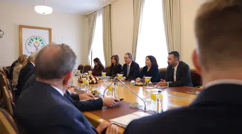 Bakırhan, Lüksemburg Parlamento heyeti ile görüştü