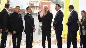 Bakan Uraloğlu az önce duyurdu: İstanbul'da 35 dakikalık yol artık 5 dakika!