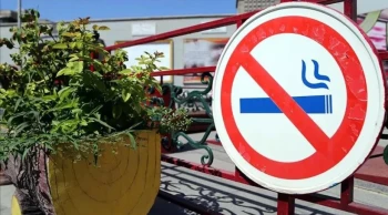 Sigara yasağında yeni adım: Çocuk parkları ve sahiller “kırmızı hat” kapsamında!