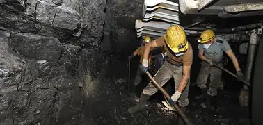 Türkiye Taşkömürü Kurumu'nda Yeni İşçi Alımlarında Yaş Sınırı Uygulanmaya Başlandı