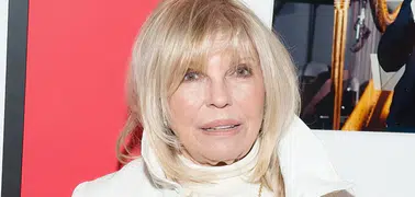 Nancy Sinatra'dan babası hakkında dikkat çeken itiraf: "İsrail için para taşınmasına yardım etti"