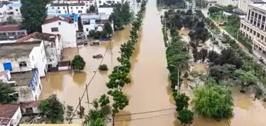 Çin'de 3 eyalet için sel alarmı verildi: Acil durum ilan edildi