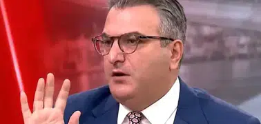 Gazeteci Cem Küçük gözaltına alındı