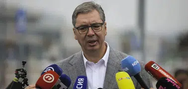 Sırbistan'da tarihi seçim sonucu! Aleksandar Vučić yenilgiyi kabul etti