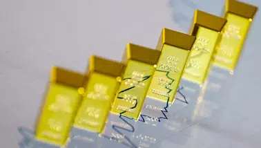 Küresel piyasalarda altın fiyatları barış umutlarıyla yükselişte