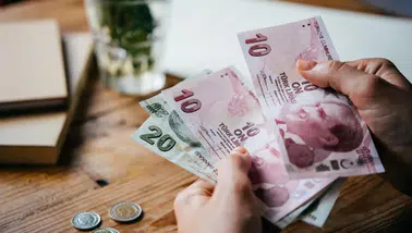 Cari açıkta 7 ay sonra gerileme: Nisan verileri açıklandı