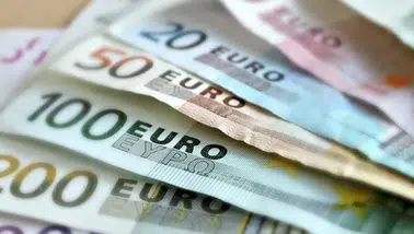 Dolar, euro ve sterlin için 12 aylık beklenti açıklandı