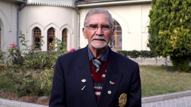 Güney Afrika'daki son Osmanlılardan Hişam Nimetullah Efendi'ye fahri doktora unvanı verildi