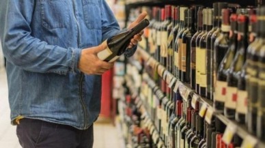 Sigara ve alkole yeni yasaklar geliyor