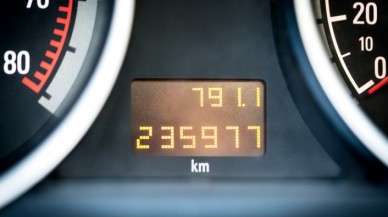 Yargıtay'dan emsal karar: Aracın kilometresini düşürene 10 yıl hapis