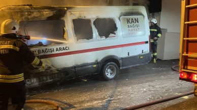 Yozgat'ta Kızılay aracı yandı