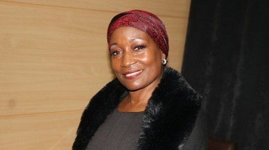 ABD'li sanatçı Della Miles'ten göçmenler konusunda dünyaya çağrı