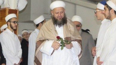 İsmailağa Cemaati’ne bağlı Hiranur Vakfı’nın kurucusu Yusuf Ziya Gümüşel'in 6 yaşındaki kızını evlendirdiği ortaya çıktı!