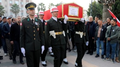 Şehit olan Uzman Çavuş Muammer Ay ile Sözleşmeli Er Ali Arslan son yolculuklarına uğurlandı