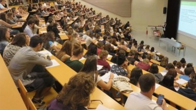 Üniversiteler açılacak mı? Binlerce öğrenci dava açmaya hazırlanıyor