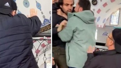 Cuma hutbesinde 18 Mart anılırken Atatürk'ten bahsedilmedi,  cami karıştı