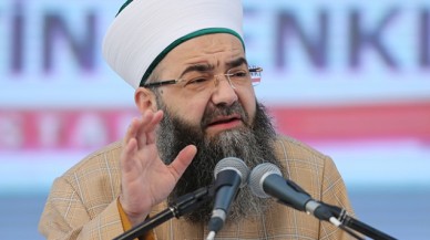 Cübbeli Ahmet'ten AK Partili Özlem Zengin ve Derya Yanık'a inanılmaz sözler