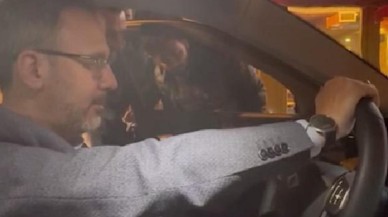 Bakan Kasapoğlu Ankara'da Togg'la gezerken bir vatandaşın sorusu karşısında şaşkınlığa düştü