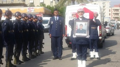 Suriye'de şehit olan Uzman Çavuş Mehmet Karabulut Anamur'da toprağa verildi