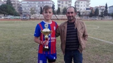 İpsala'da 17 yaşındaki Enes Bülent öldü. Bir saat sonra da babası Ramazan Bülent öldü