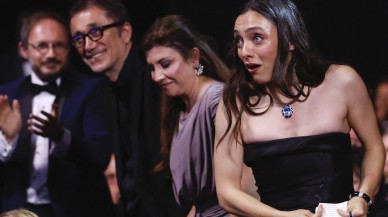 Merve Dizdar Cannes Film Festivali'nde en iyi kadın oyuncu seçildi