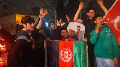 Türkiye'deki mülteciler Erdoğan'ın zaferini kutladı! Ümit Özdağ: Yurdunu savun,  ülkende ikinci sınıf vatandaş olma