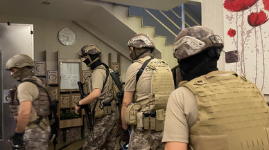 Mersin merkezli 5 ilde şafak operasyonu