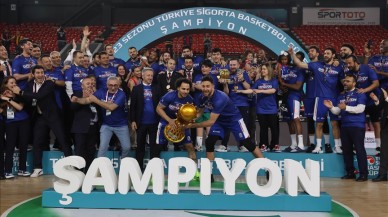 Anadolu Efes,  16. şampiyonluğunu elde etti